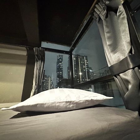 Stay At Pan Hostel بانكوك المظهر الخارجي الصورة