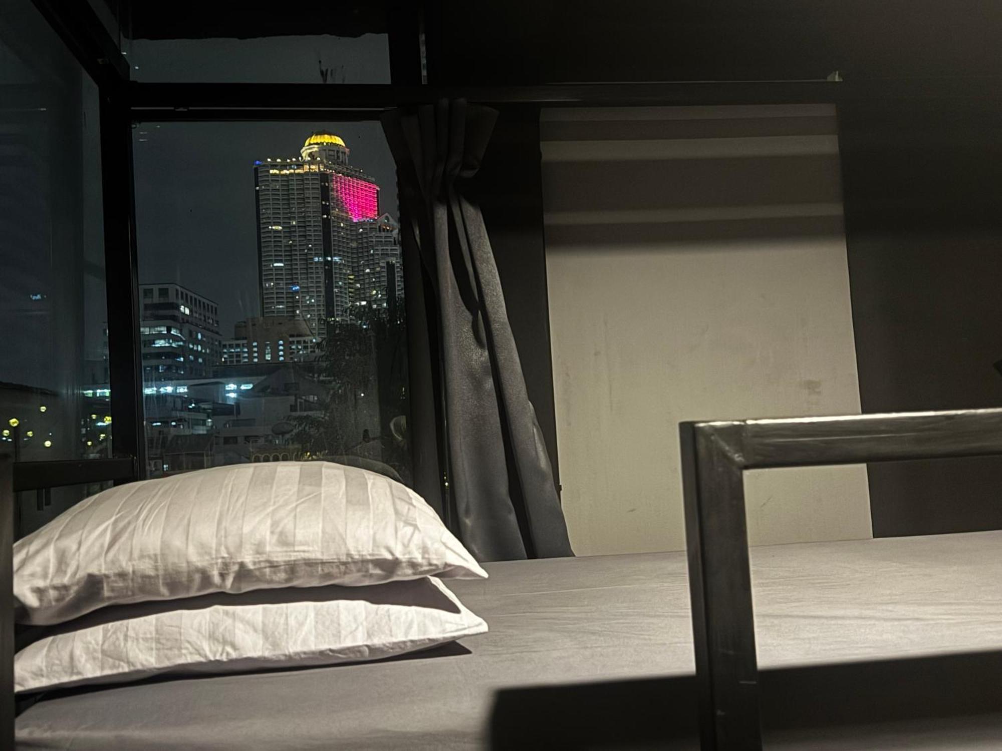 Stay At Pan Hostel بانكوك المظهر الخارجي الصورة