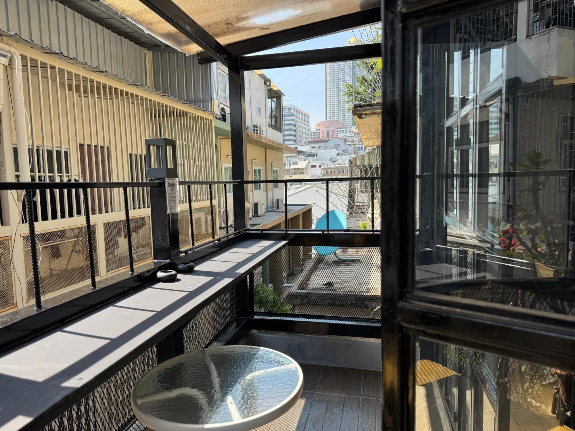 Stay At Pan Hostel بانكوك المظهر الخارجي الصورة