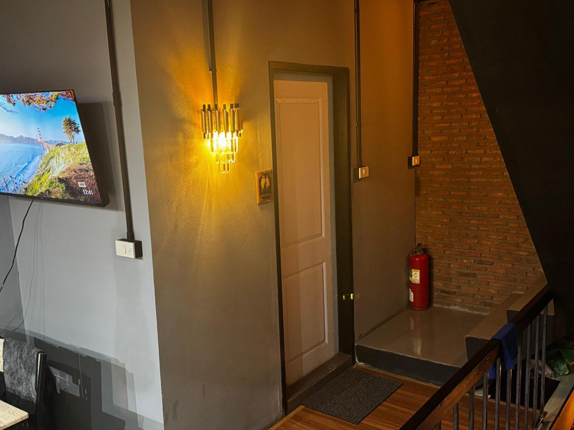 Stay At Pan Hostel بانكوك المظهر الخارجي الصورة