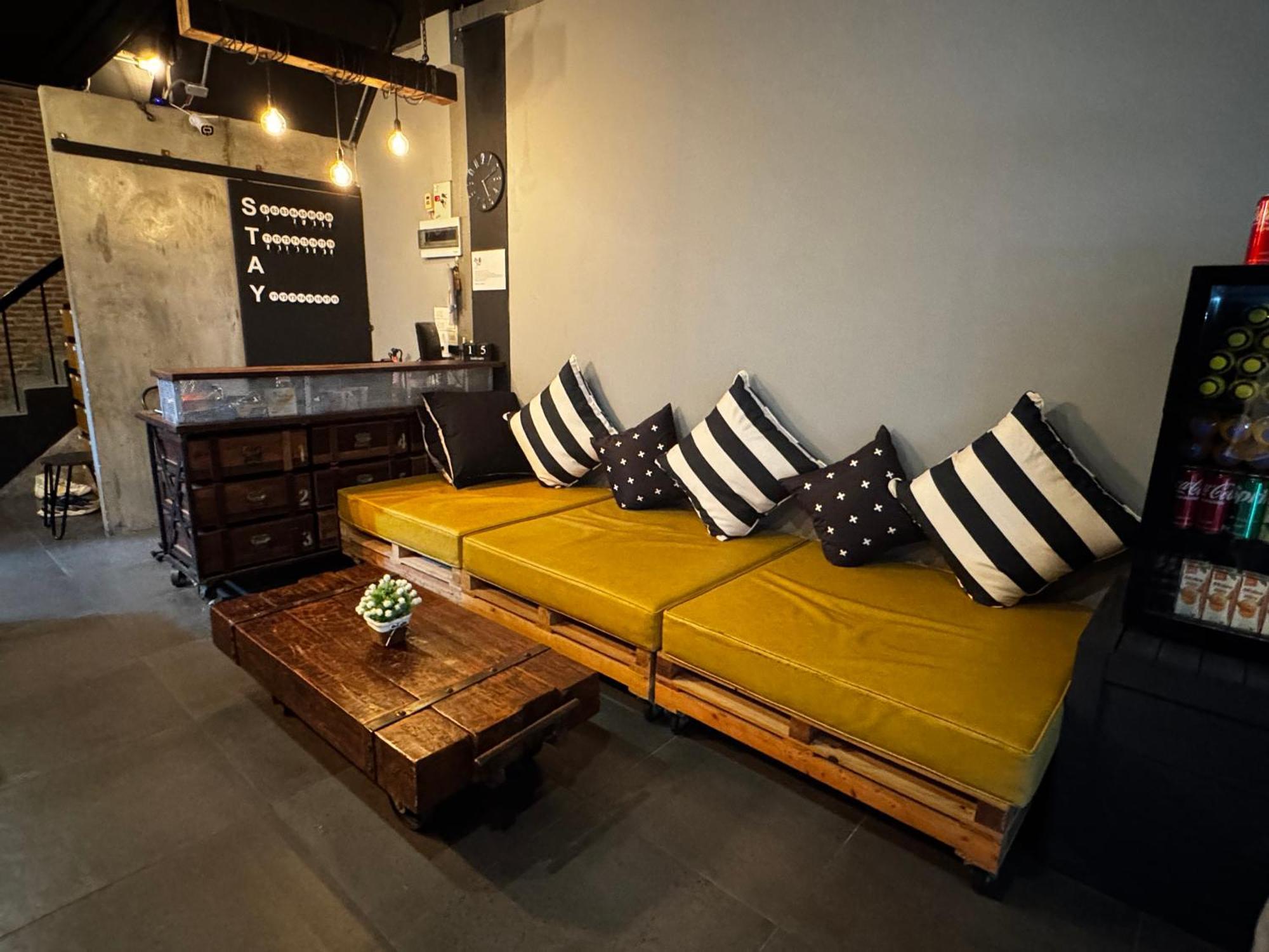 Stay At Pan Hostel بانكوك المظهر الخارجي الصورة
